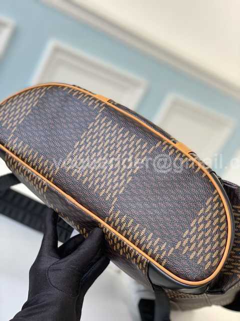 N40358 Christopher 48