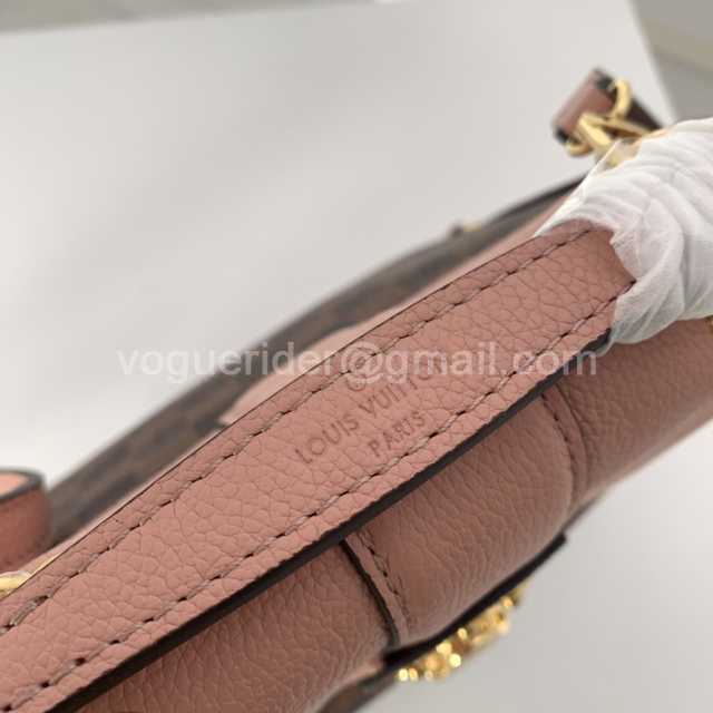 N42262 Clapton 21 N42262 Clapton 21