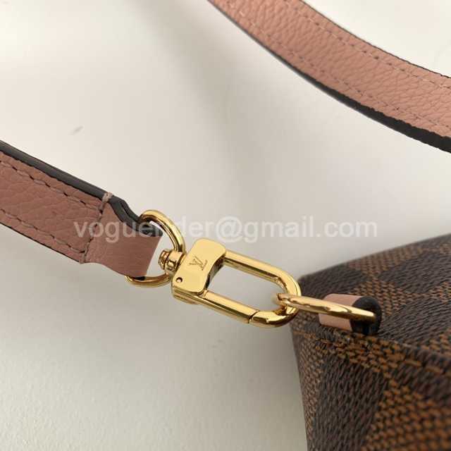 N42262 Clapton 21 N42262 Clapton 21