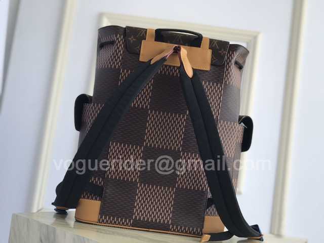 N41379 Christopher 48