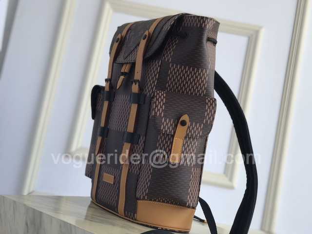 N41379 Christopher 48