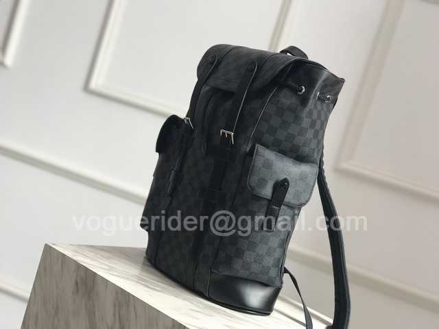 N41379 Christopher 48 N41379 Christopher 48
