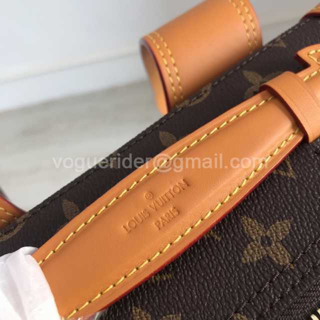 M44752 Soft Trunk 37 M44752 Soft Trunk 37
