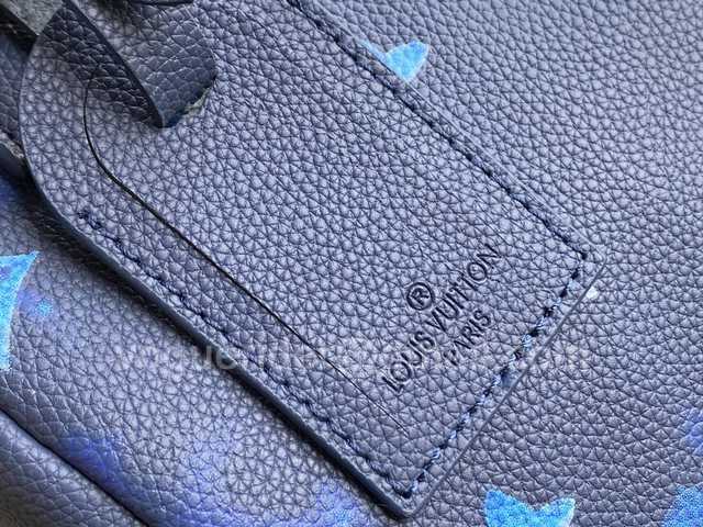 M57841 Multipocket 40