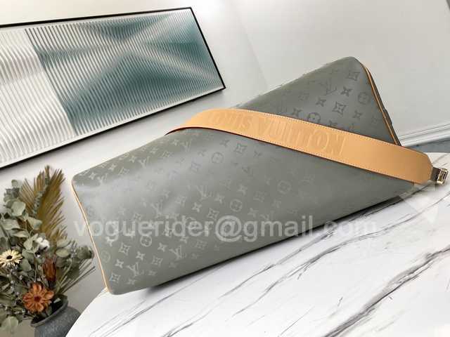 M43886 Keepall Titanium 50