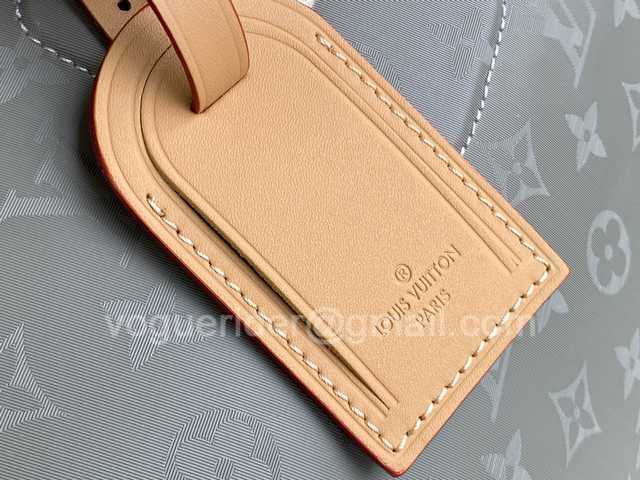 M43886 Keepall Titanium 50