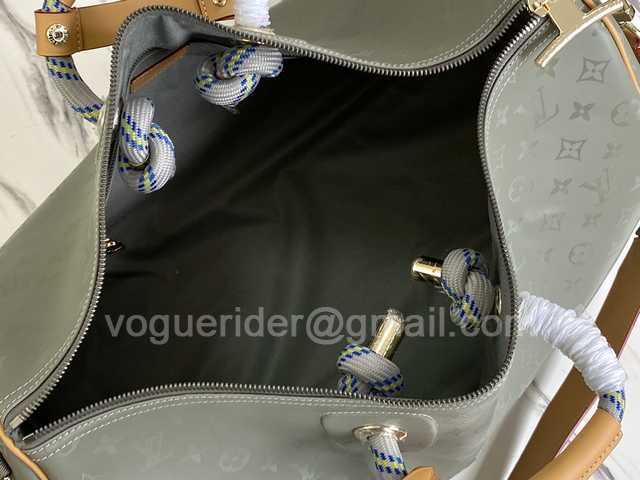 M43886 Keepall Titanium 50