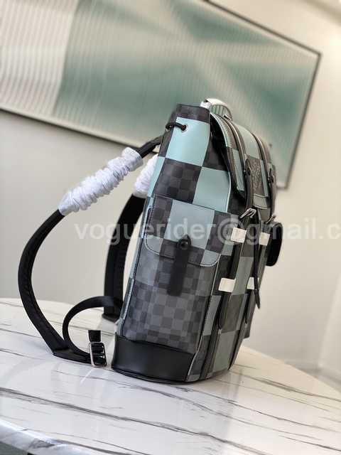N40400 Christopher 48 N40400 Christopher 48