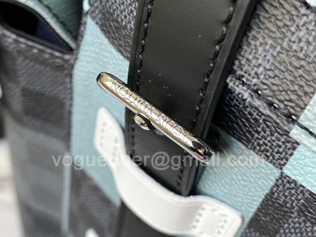 N40400 Christopher 48 N40400 Christopher 48