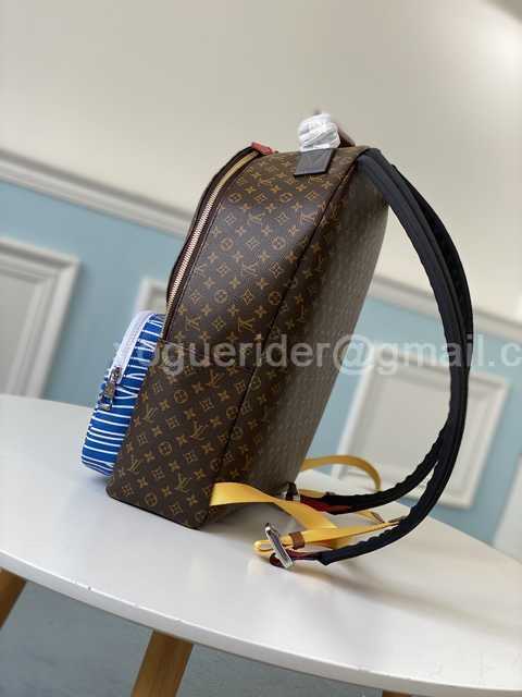 M56851 Multi Pocket 41 M56851 Multi Pocket 41
