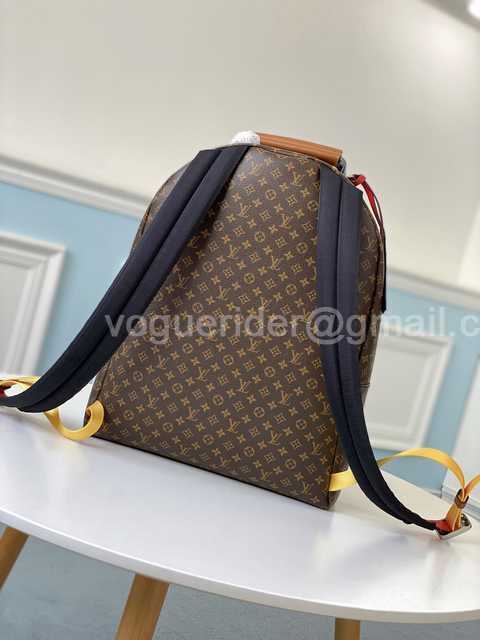 M56851 Multi Pocket 41 M56851 Multi Pocket 41