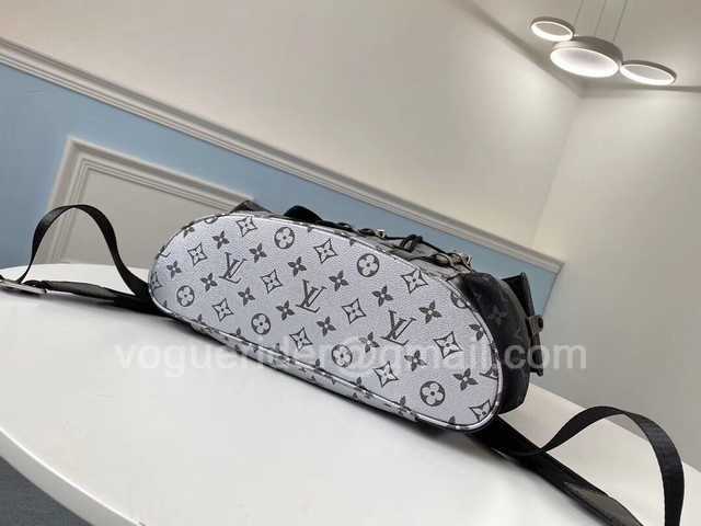 M43735 Christopher 48 M43735 Christopher 48