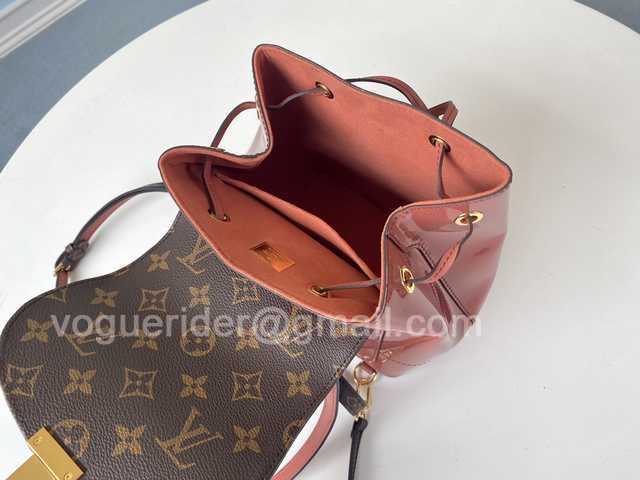 M53545 Hot Springs 21