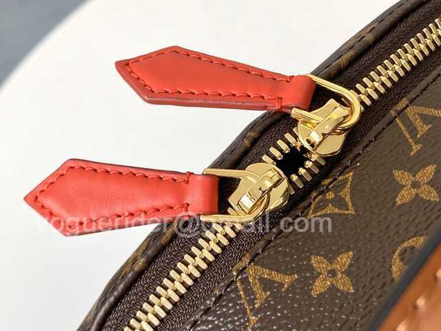 M56851 Multi Pocket 41