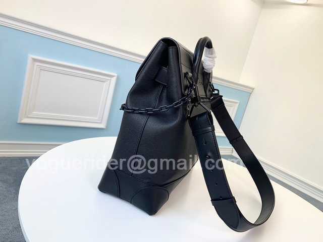 M30337 Soft Trunk 37