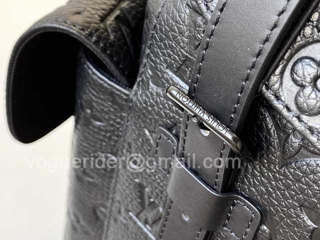 M41739 Christopher 48 M41739 Christopher 48