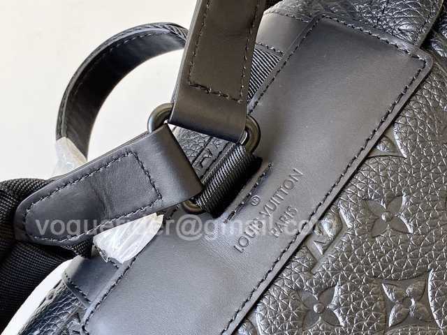 M41739 Christopher 48 M41739 Christopher 48