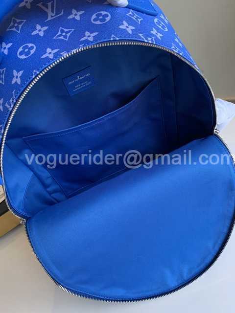M45441 Multipocket 40 M45441 Multipocket 40