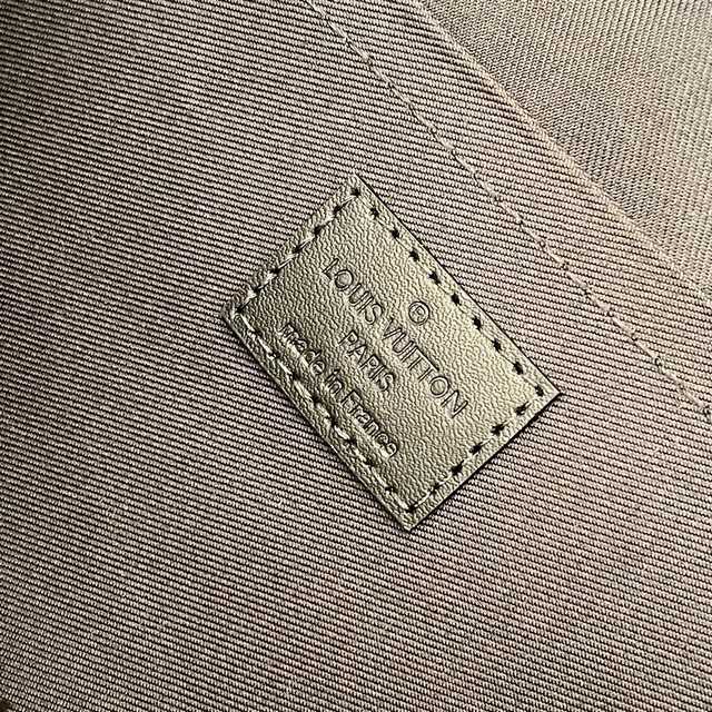 M57082 City Keepall 27