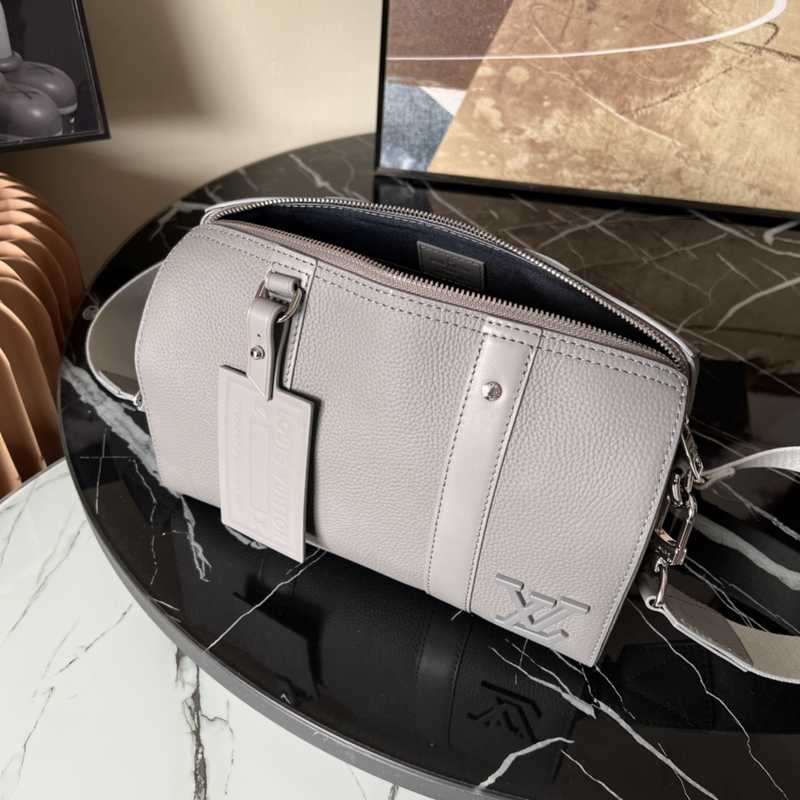 M59255 City Keepall 27