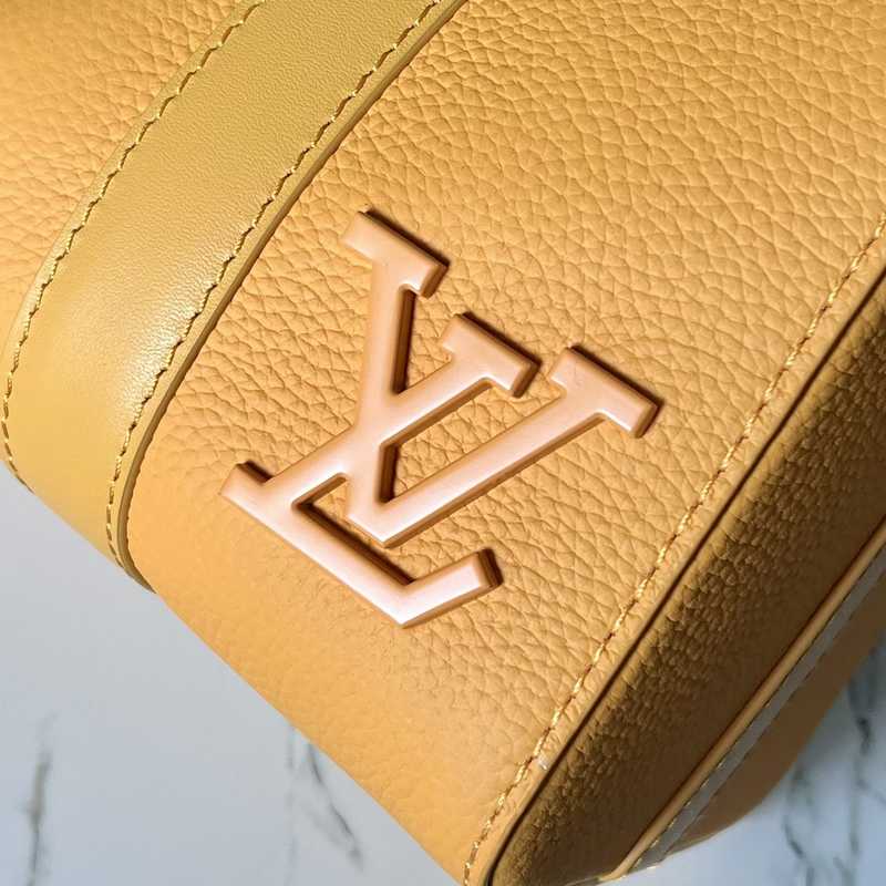 M59255 City Keepall 27