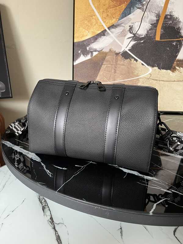 M57417 City Keepall 27