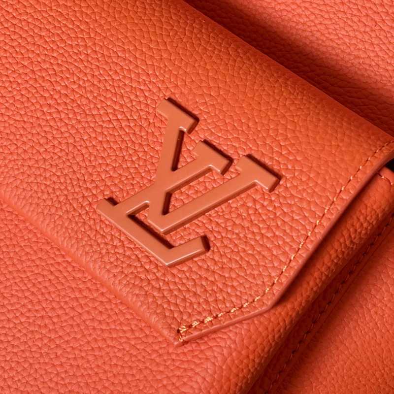 M57079 Aerogram Backpack 43