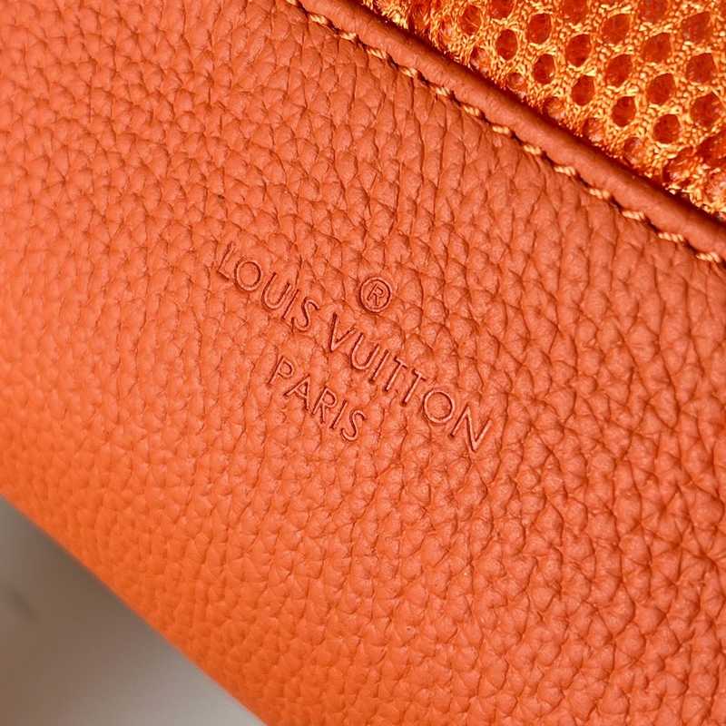 M57079 Aerogram Backpack 43