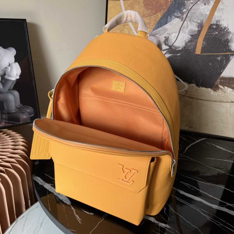 M57079 Aerogram Backpack 43