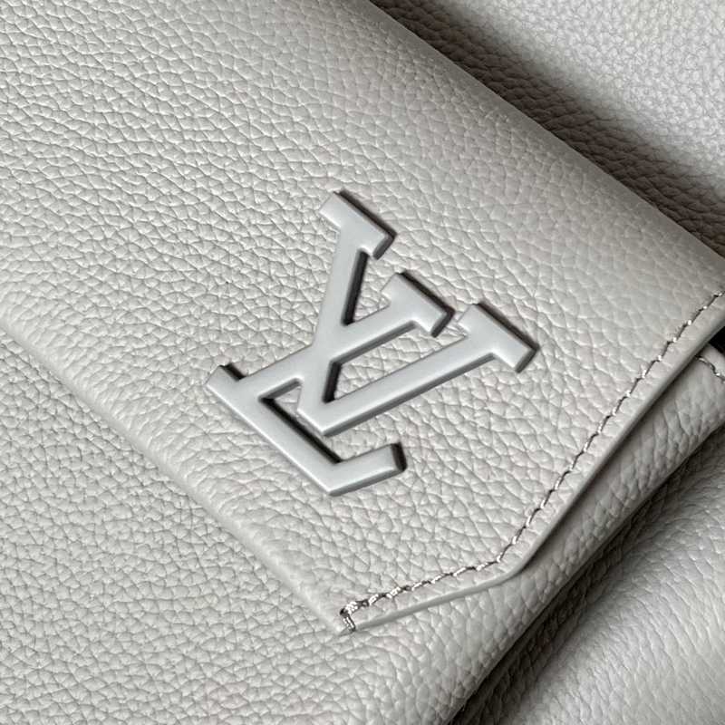 M57079 Aerogram Backpack 43