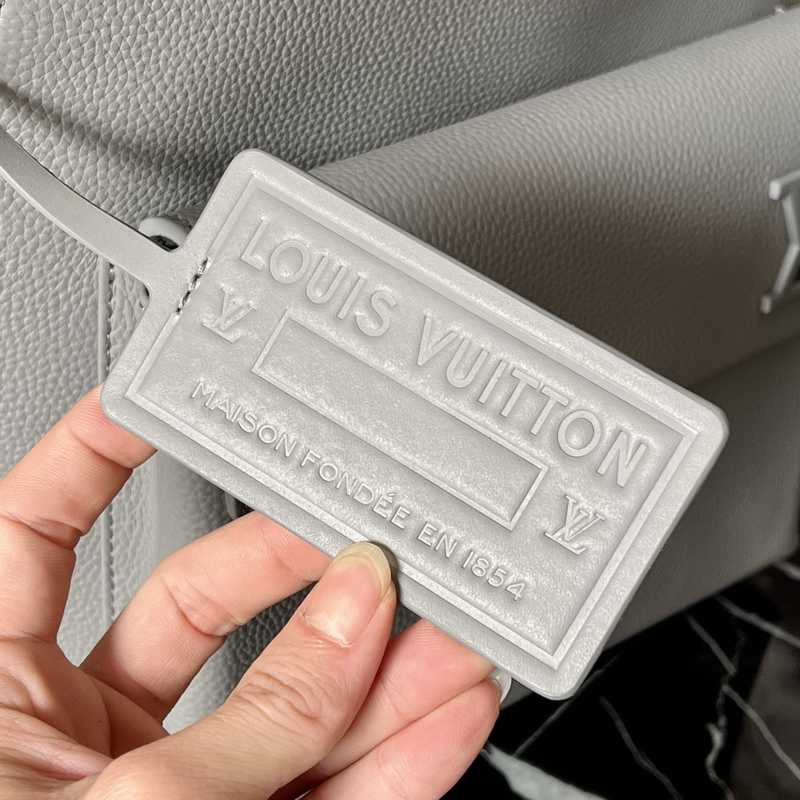 M57079 Aerogram Backpack 43