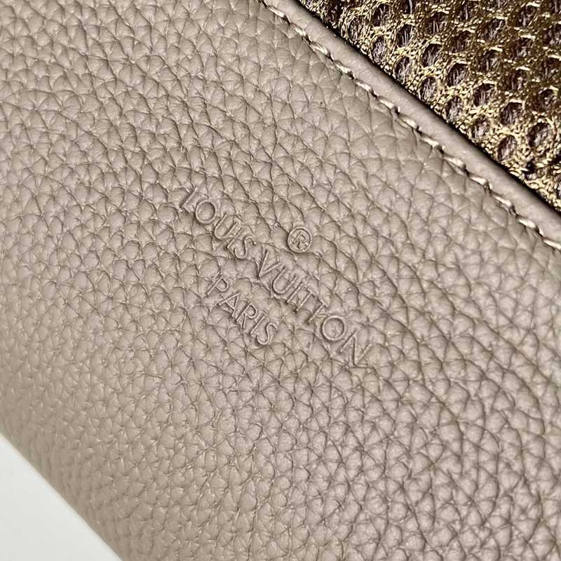 M57079 Aerogram Backpack 43