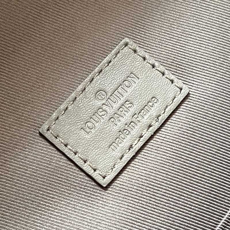 M57079 Aerogram Backpack 43