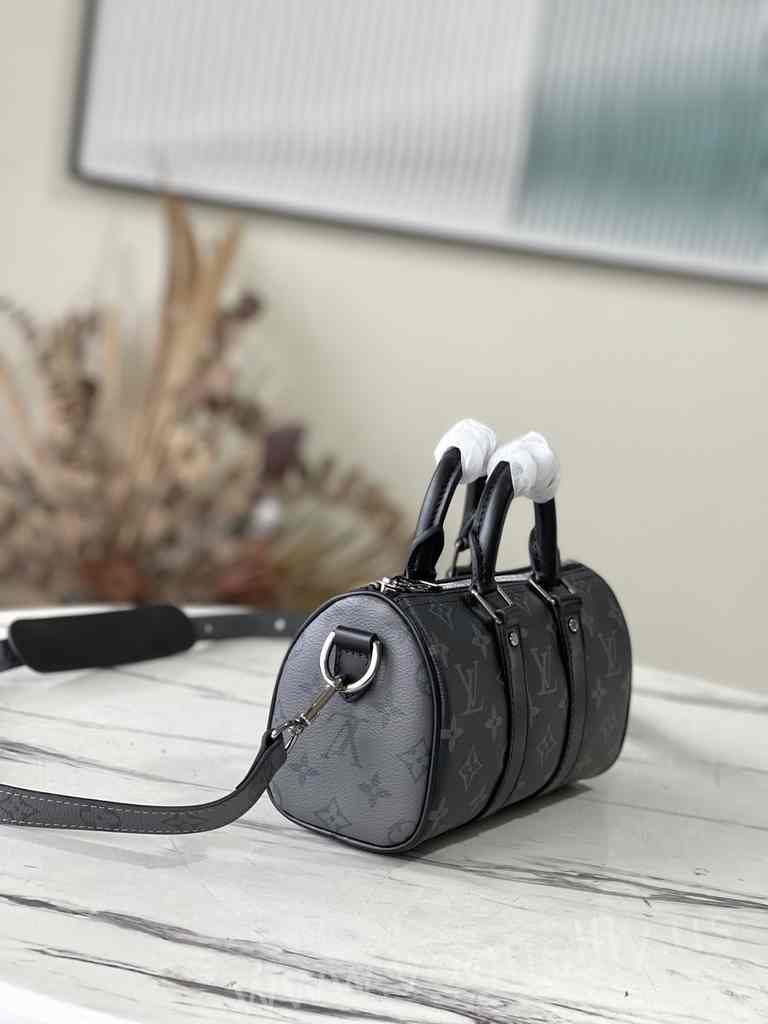 M45947 Keepall XS 21 M45947 Keepall XS 21