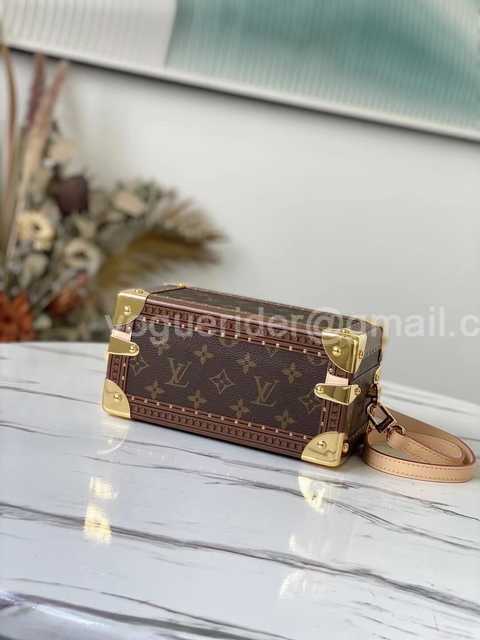 M45675 Valisette Tresor 22