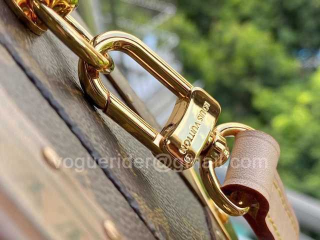 M45675 Valisette Tresor 22