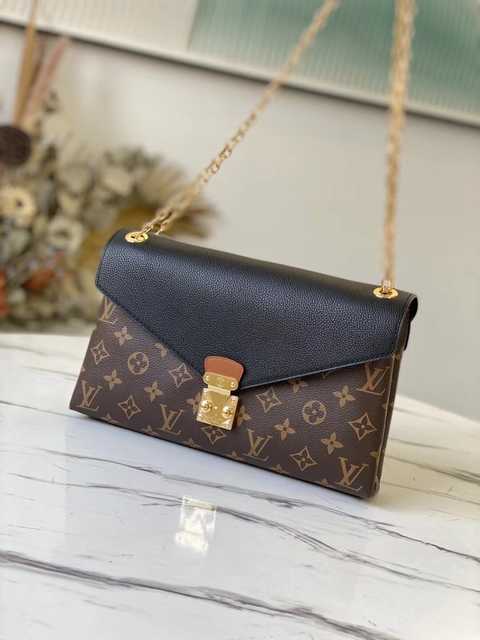 M41201 Pallas Chain 26