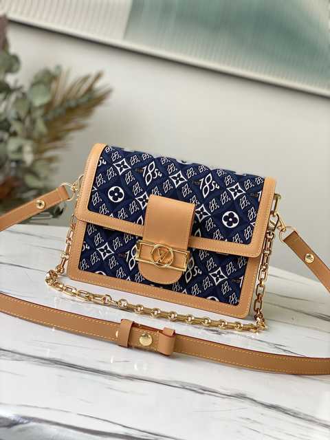 M57499 Dauphine 25