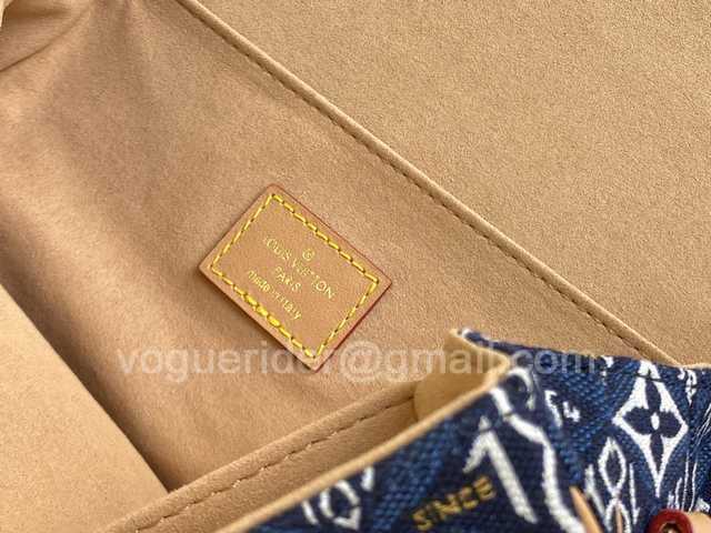 M57395 Pochette Metis 25 M57395 Pochette Metis 25
