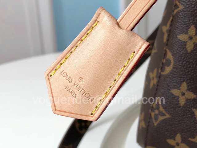 M41055 Montaigne BB 29