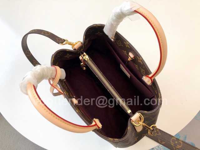 M41055 Montaigne BB 29