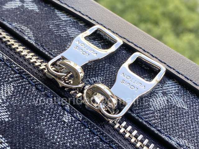 M57283 Soft Trunk 25 M57283 Soft Trunk 25