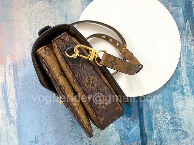 M41465 Pochette Metis 25