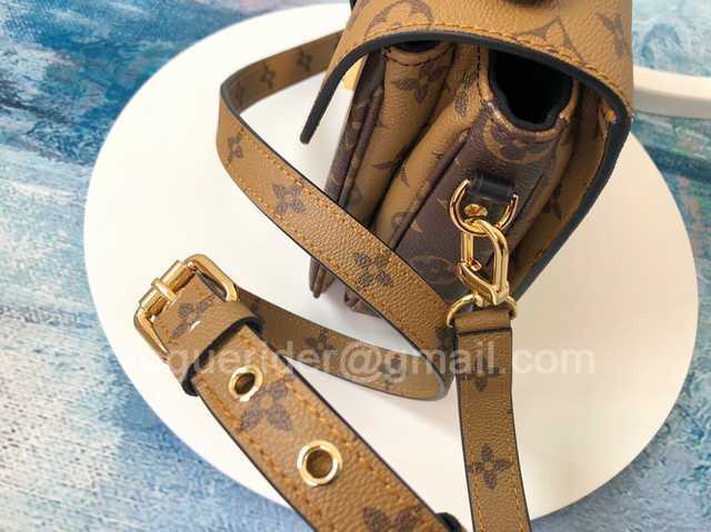 M41465 Pochette Metis 25