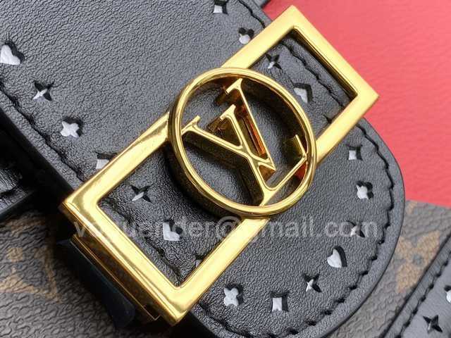 M57448 Dauphine MM 25 M57448 Dauphine MM 25