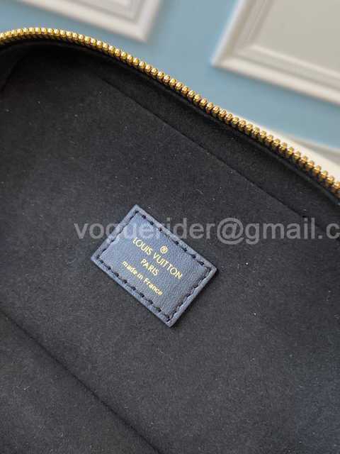 M57482 Vanity 19 M57482 Vanity 19