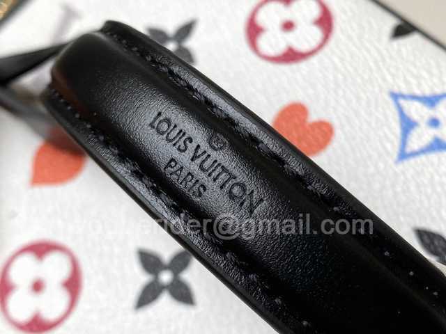 M45163 Vanity MM 21 M45163 Vanity MM 21