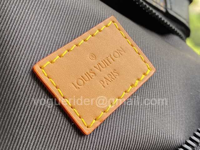 N40381 Soft Trunk x Nigo 25 N40381 Soft Trunk x Nigo 25