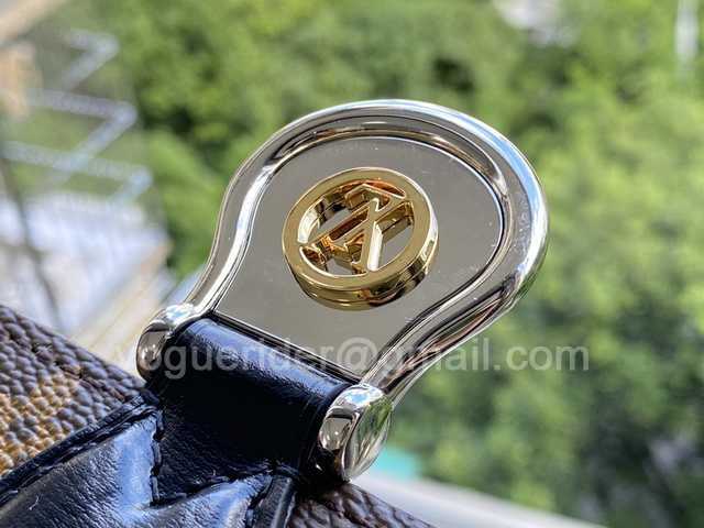M45559 Neo Saint Cloud 21 M45559 Neo Saint Cloud 21