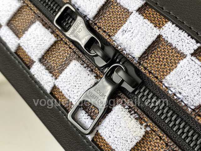 M44478 Soft Trunk 25